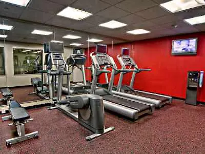Towneplace Suites By Marriott Savannah Airport Hotel